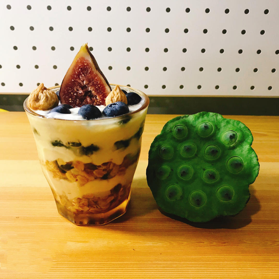枫糖燕麦酸奶杯