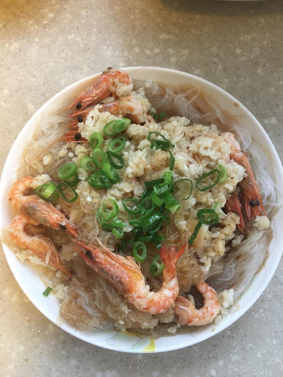 蒜蓉粉丝蒸大虾