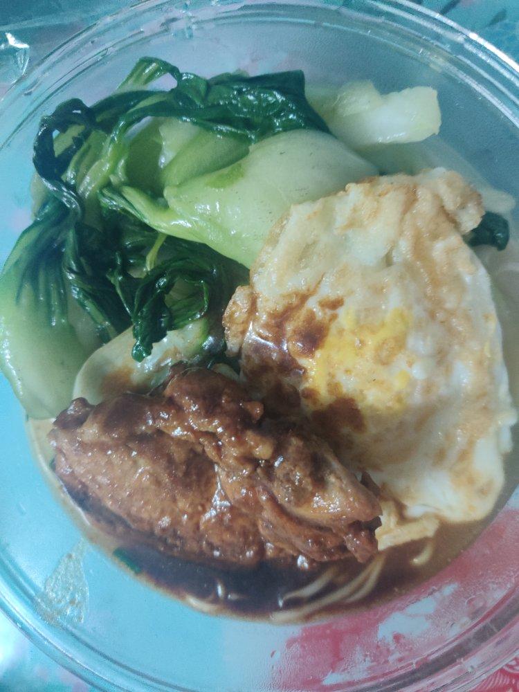 简单的面条煮土鸡蛋