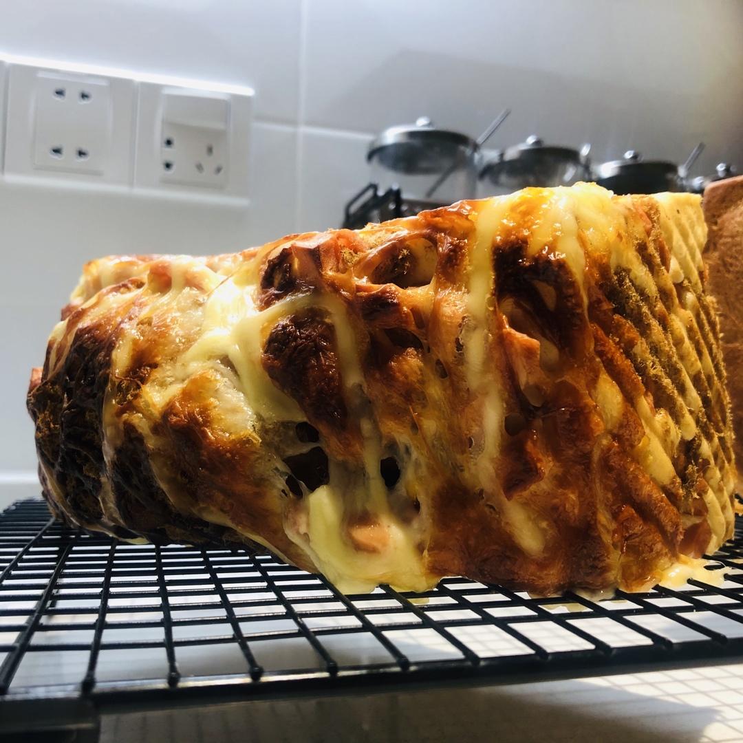 香葱肉松吐司