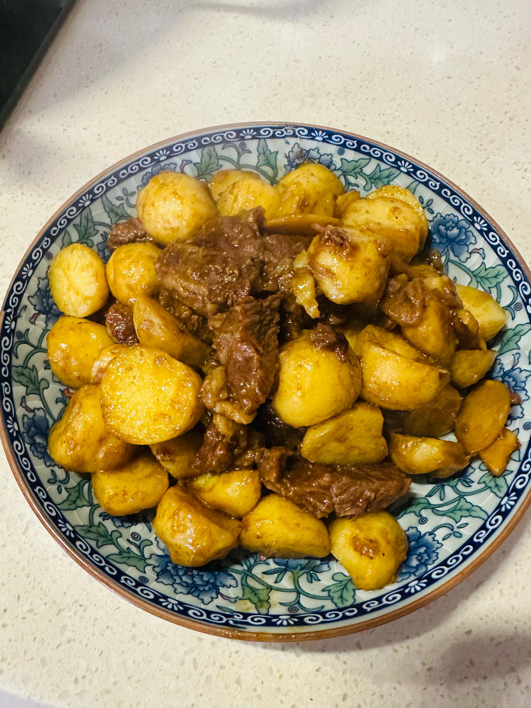 土豆焖牛腩