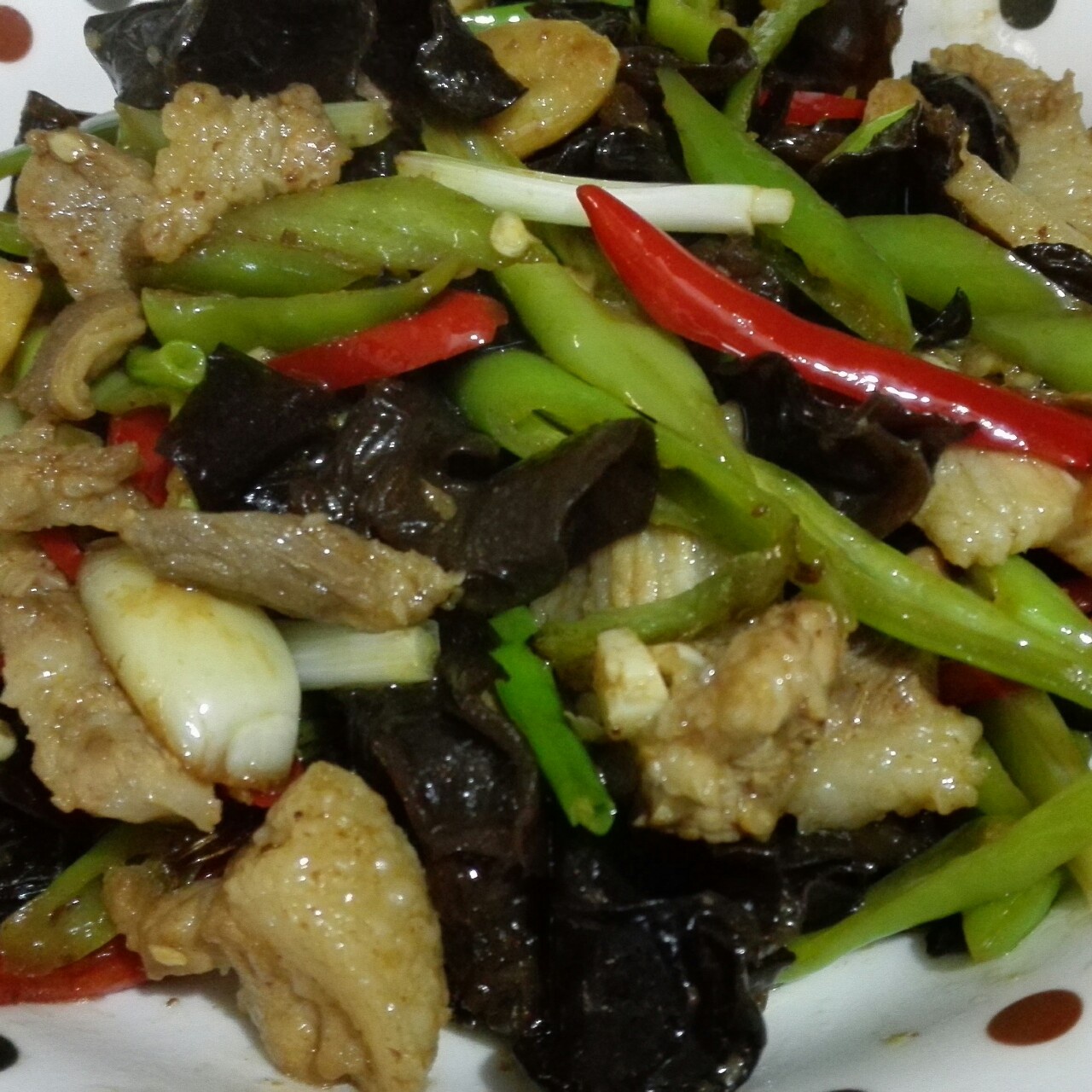 木耳炒肉