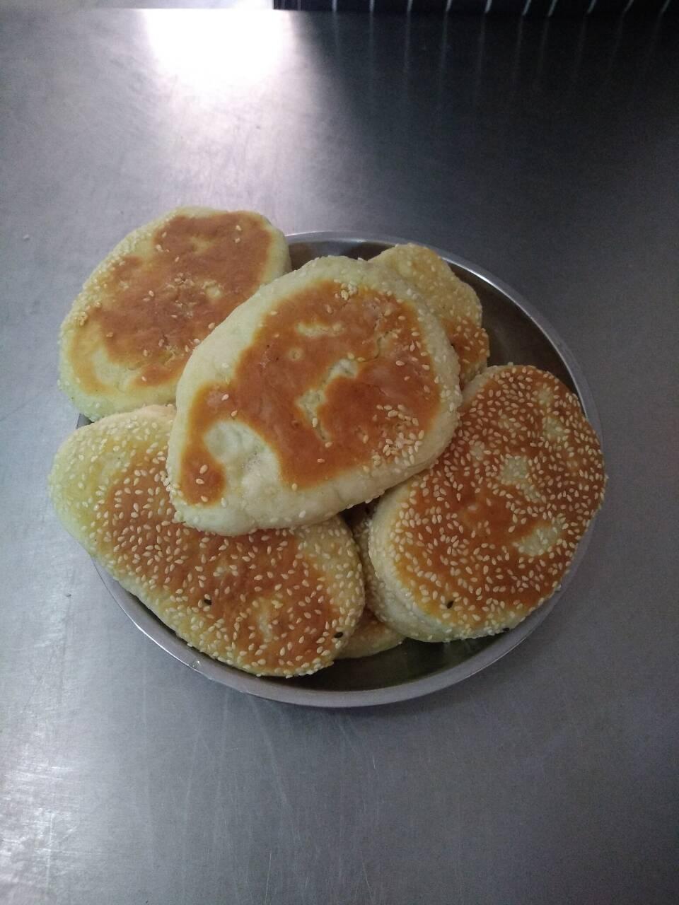 芝麻香酥饼的做法 步骤12