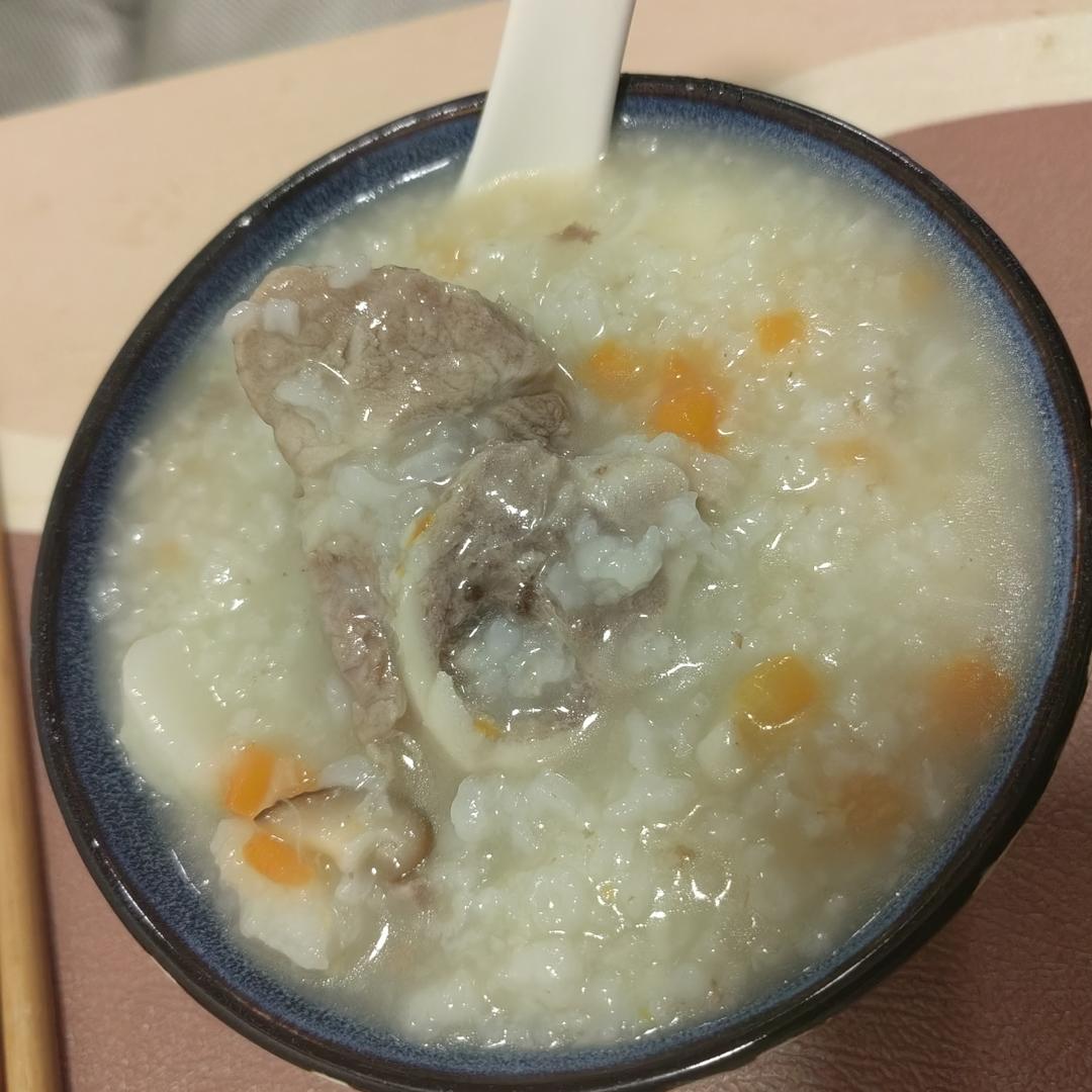 暖胃山药大骨粥