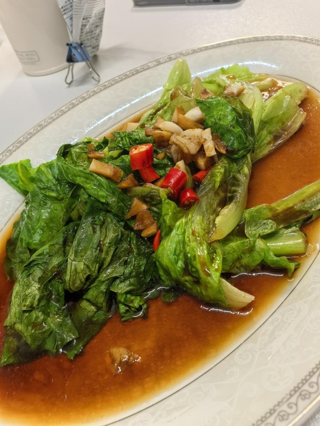 一点不输饭店的白灼罗马生菜