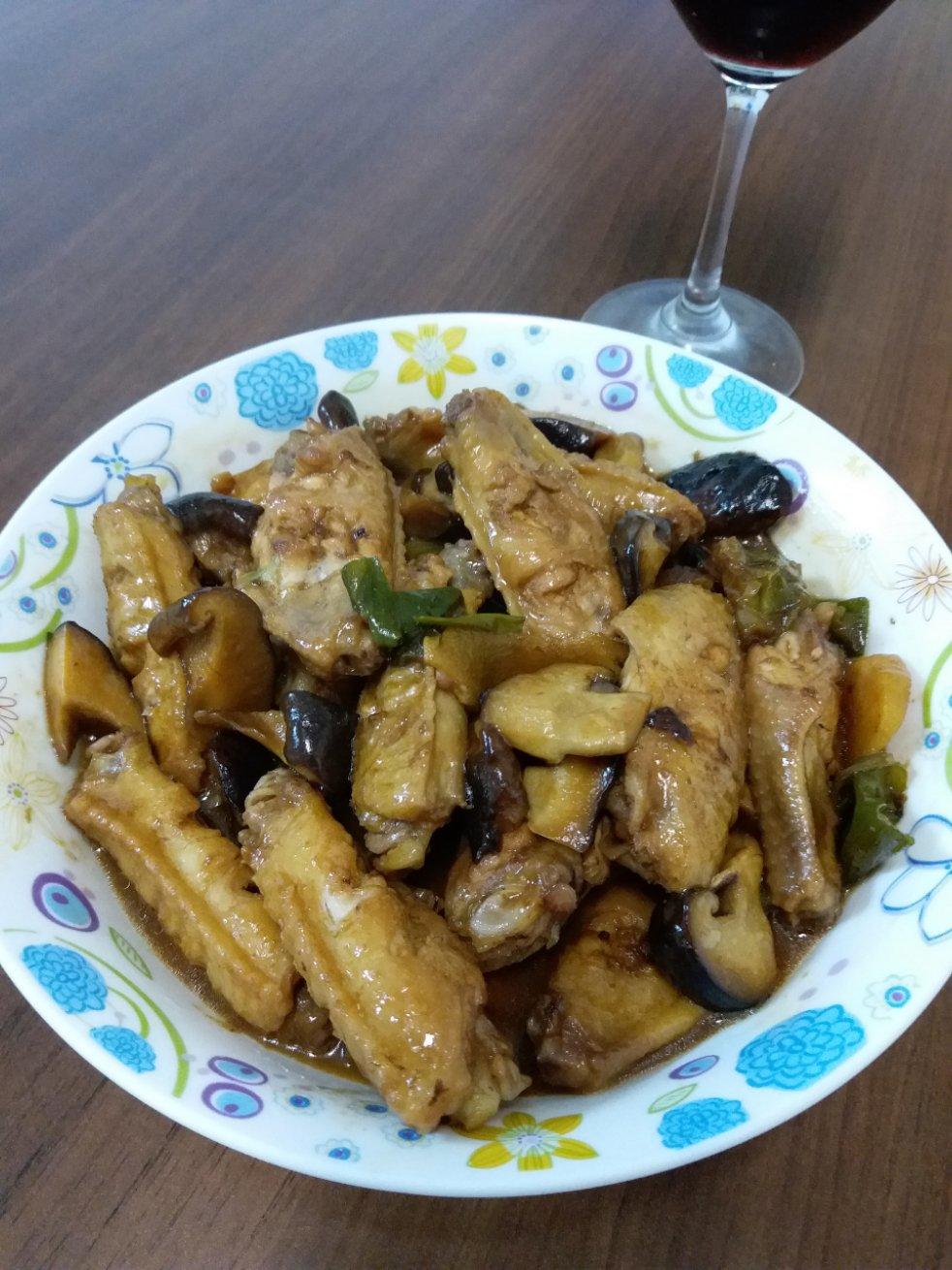 香菇鸡翅