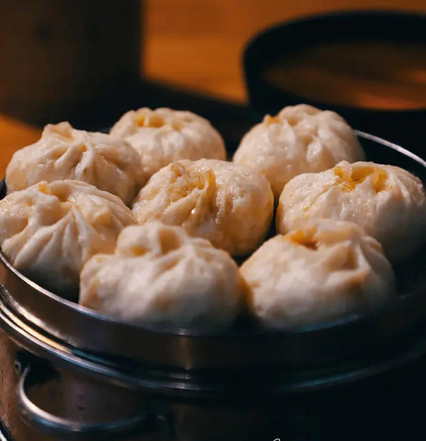 不用揉面的软面透油小笼包的做法