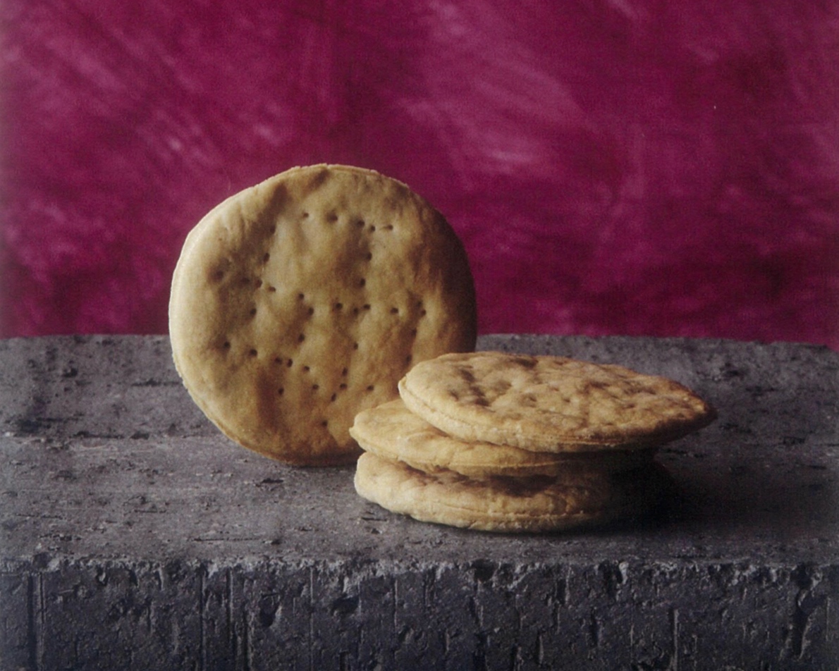 《典藏英国甜点》—— 薄脆饼干WATER BISCUITS苏打饼干的做法