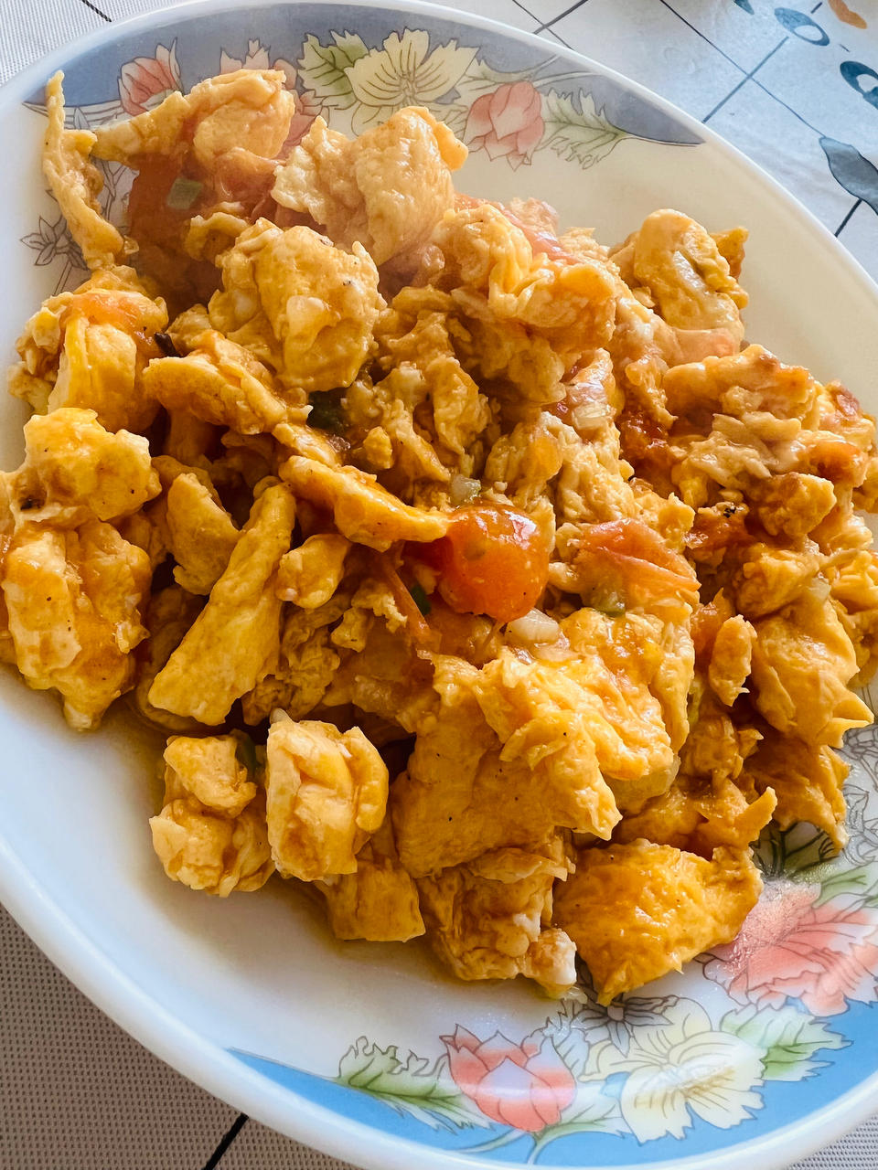 番茄炒鸡蛋（超浓的番茄味）