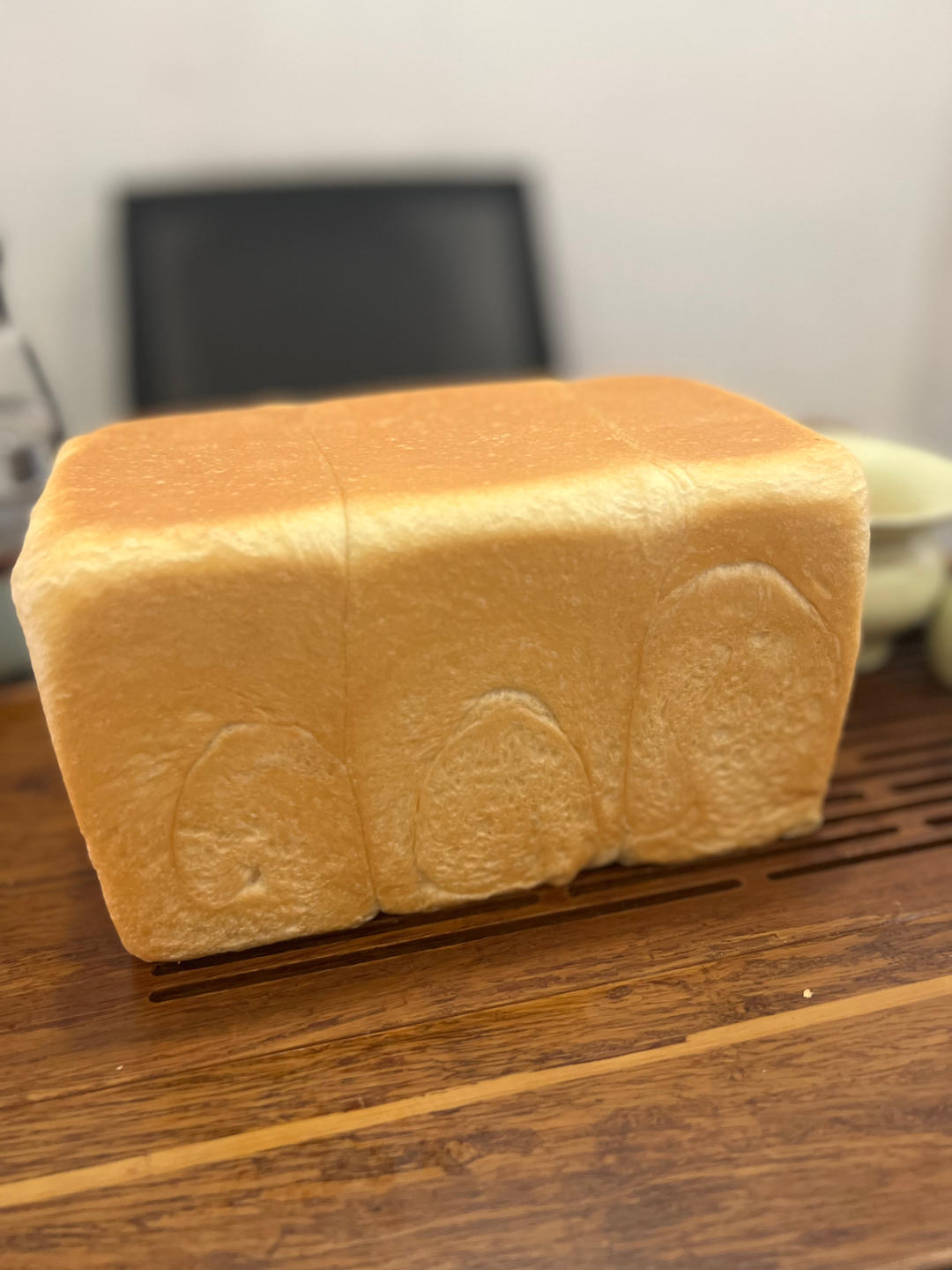 奶香纯粹的重料淡奶油吐司
