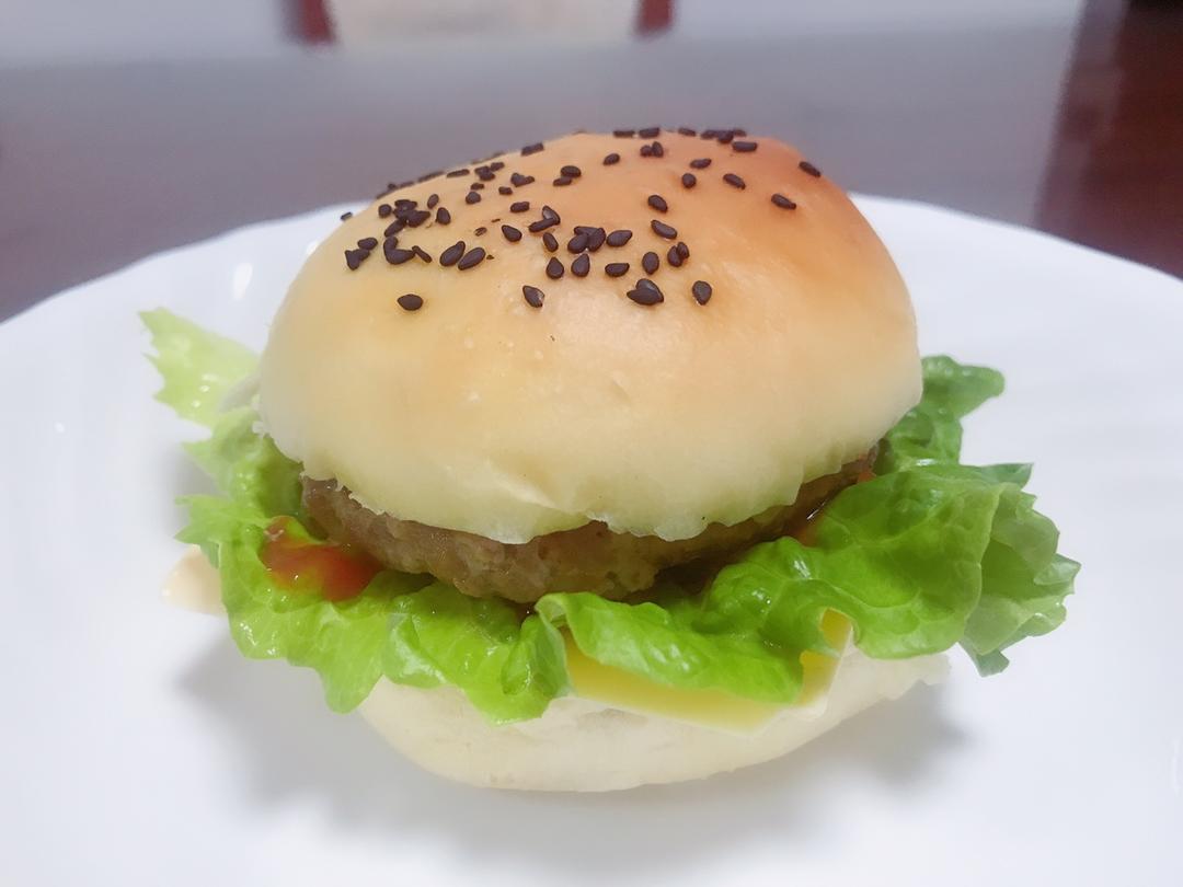 自制营养肉饼汉堡包