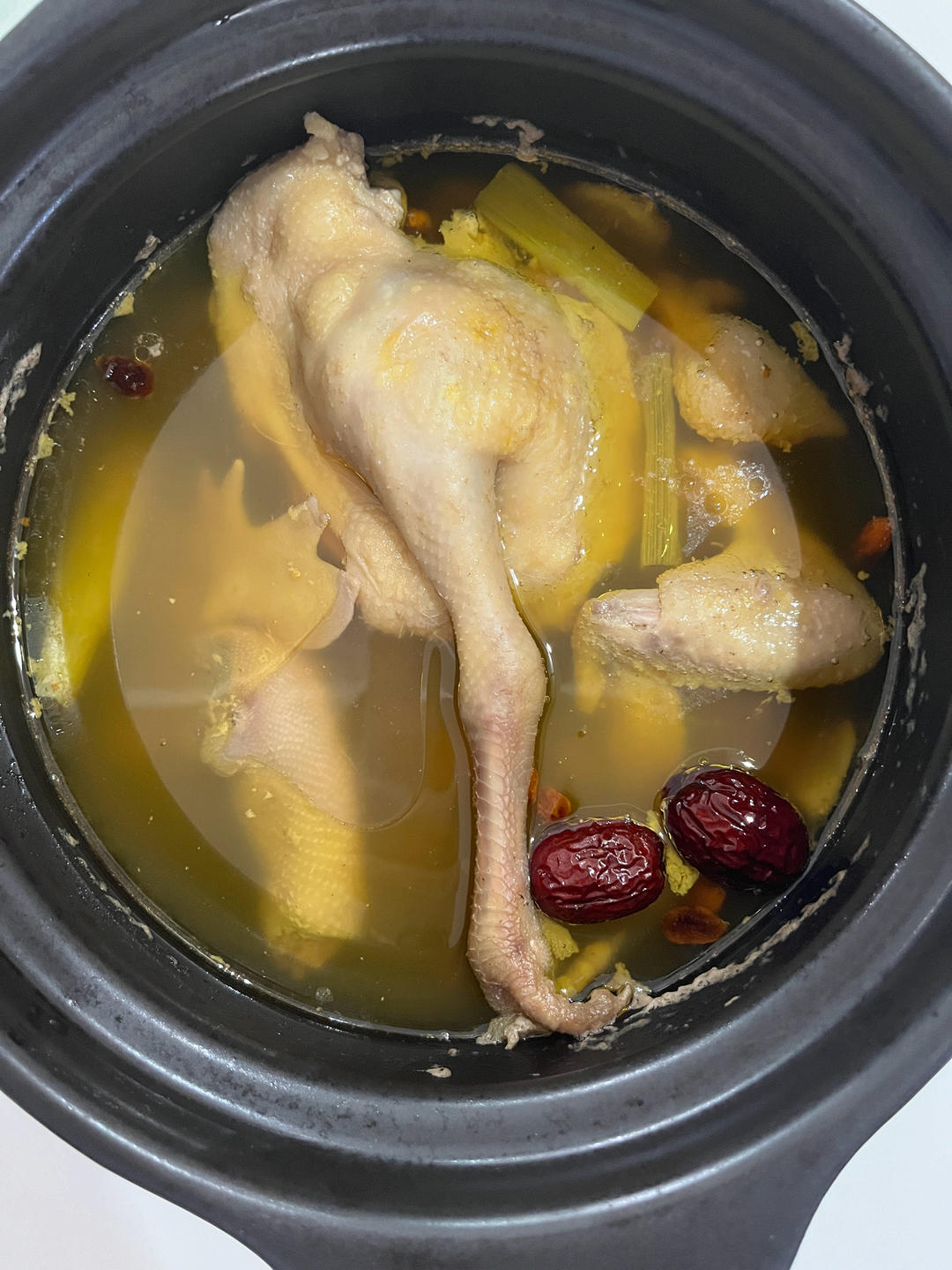 鲜美无敌：清炖鸡汤🐔