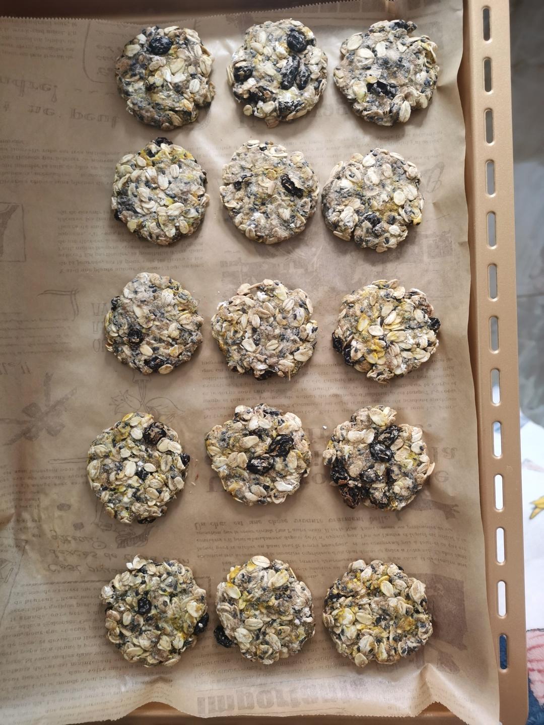 （不喜欢勿尝试 口感偏硬）少糖无油低脂全麦燕麦代餐饼干