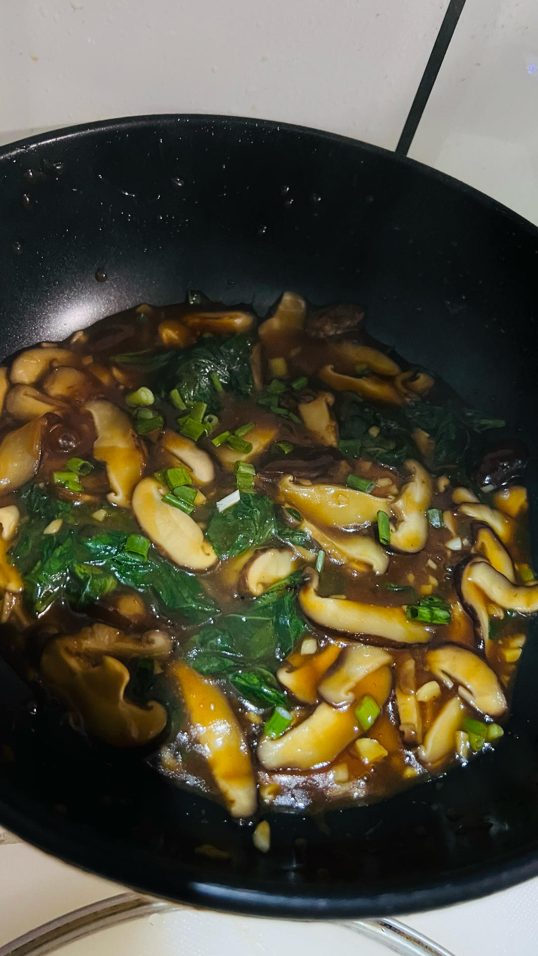 香菇这样炒比肉都好吃😋素炒香菇