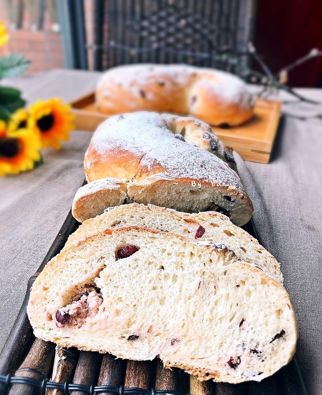 面包店里的常客——蔓越莓奶酪软欧