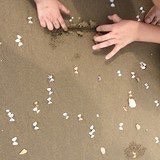 炊烟袅袅升起隔江千万里