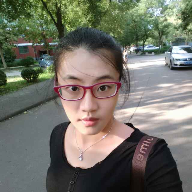  晨光微夏
