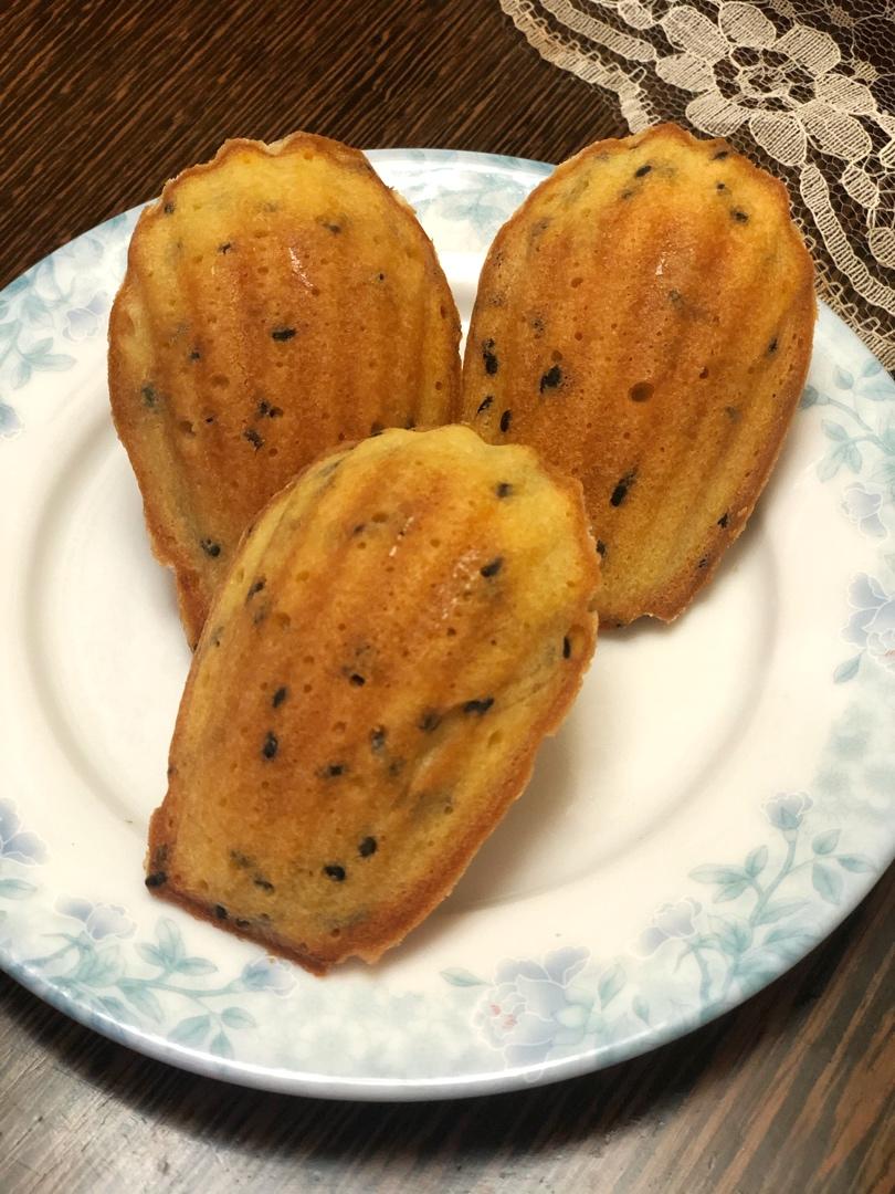 枫糖杏干玛德琳