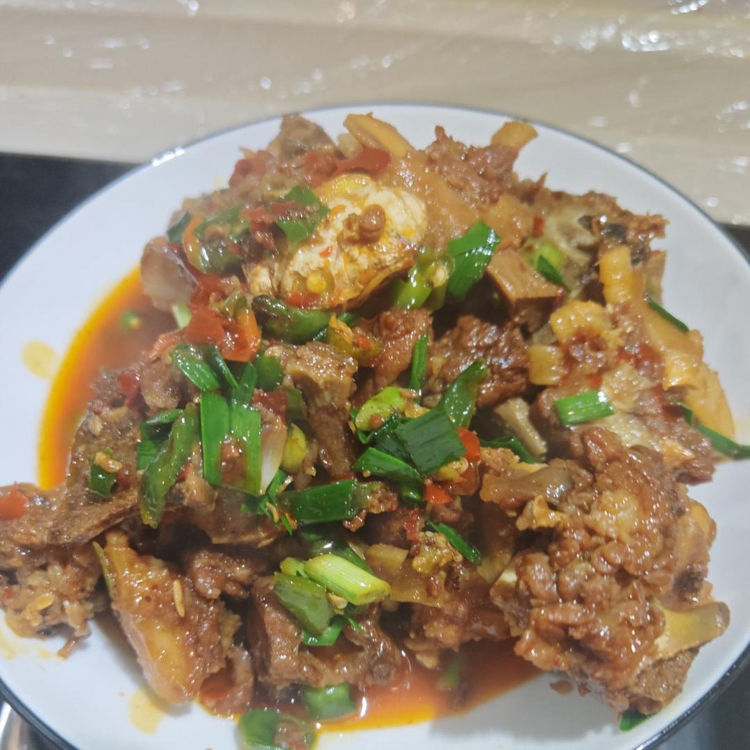 家常红烧牛排骨