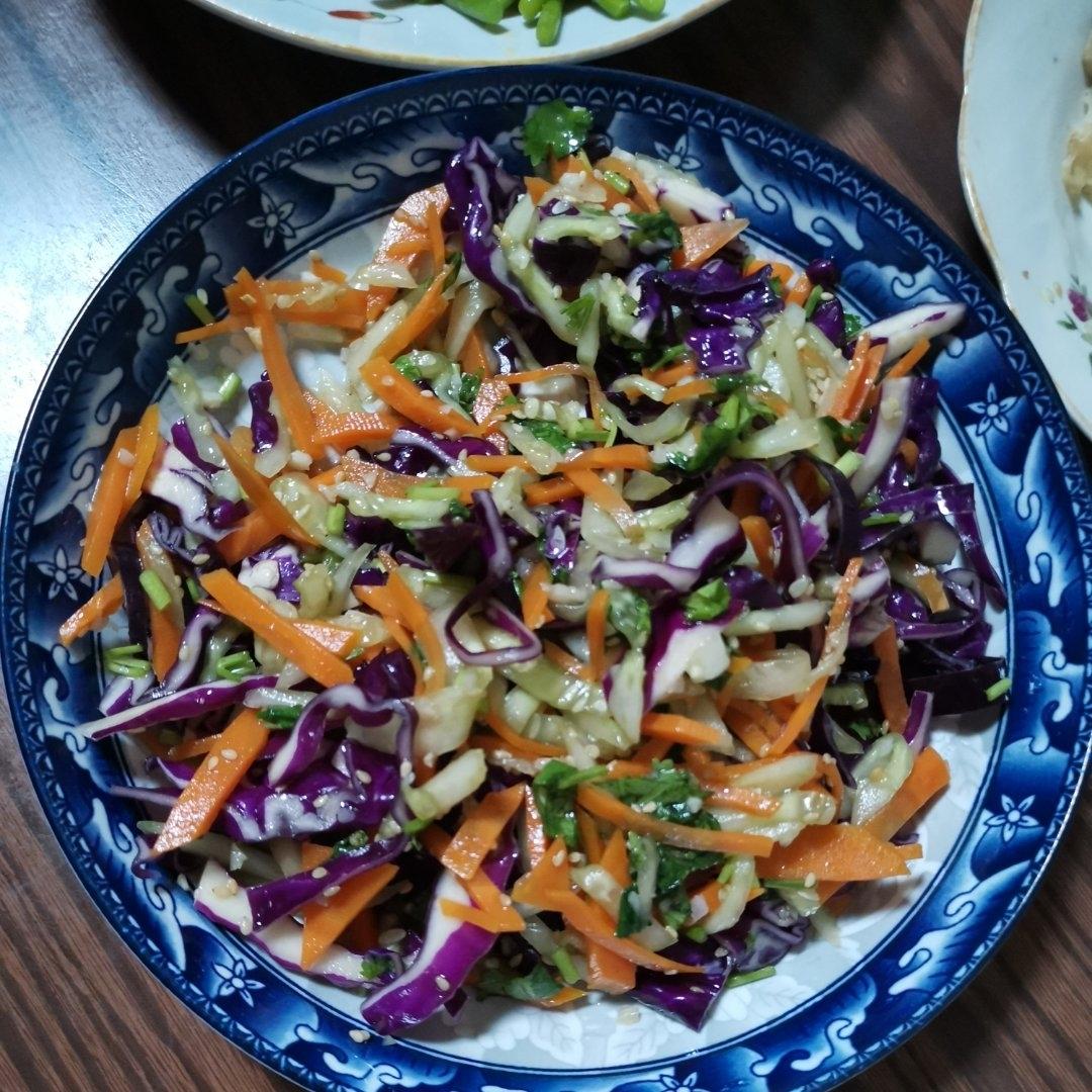 凉拌紫甘蓝