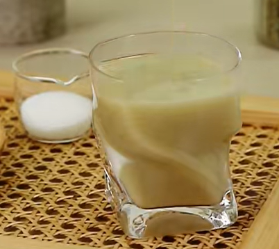 绿豆沙燕麦牛乳的做法