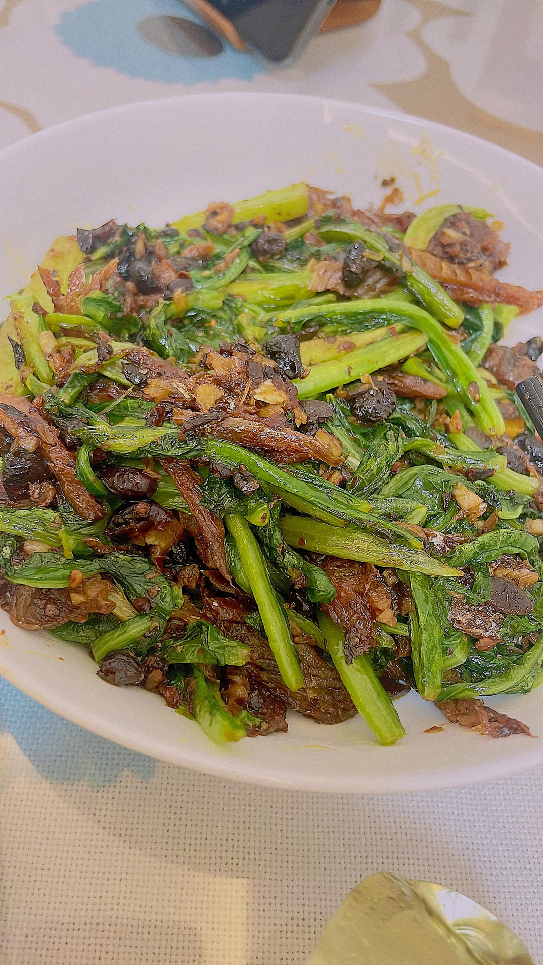 豆豉鲮鱼油麦菜