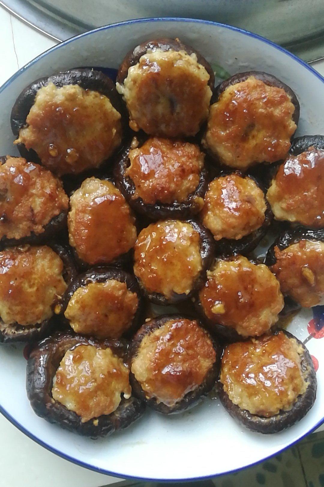 美味的肉酿香菇～～孩子爱吃的下饭菜