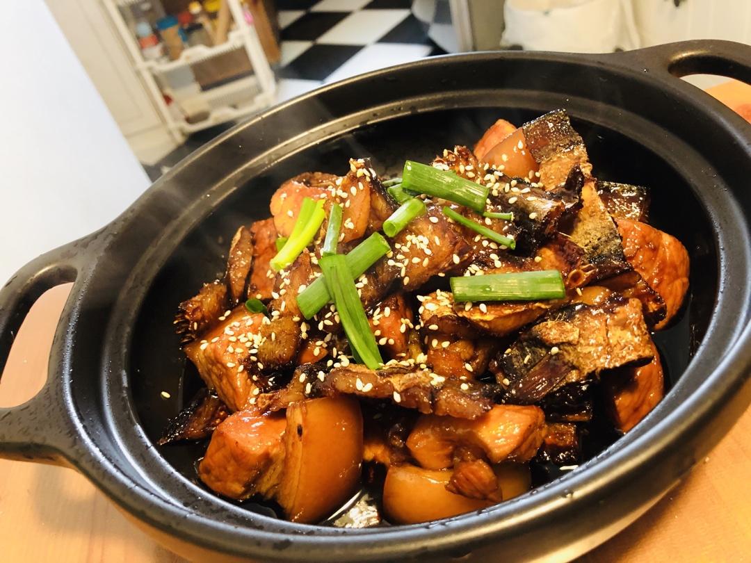 鳗鱼干烧肉
