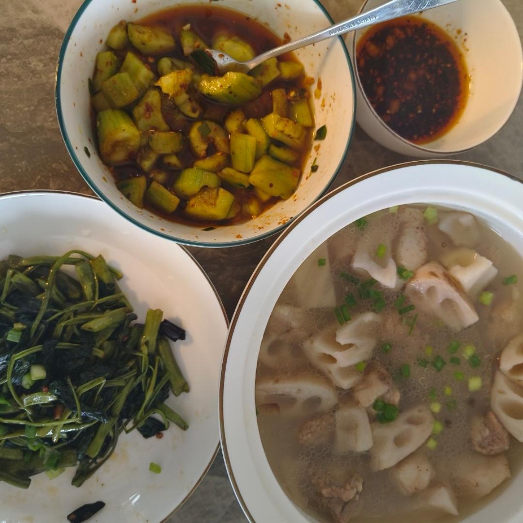 排骨莲藕汤