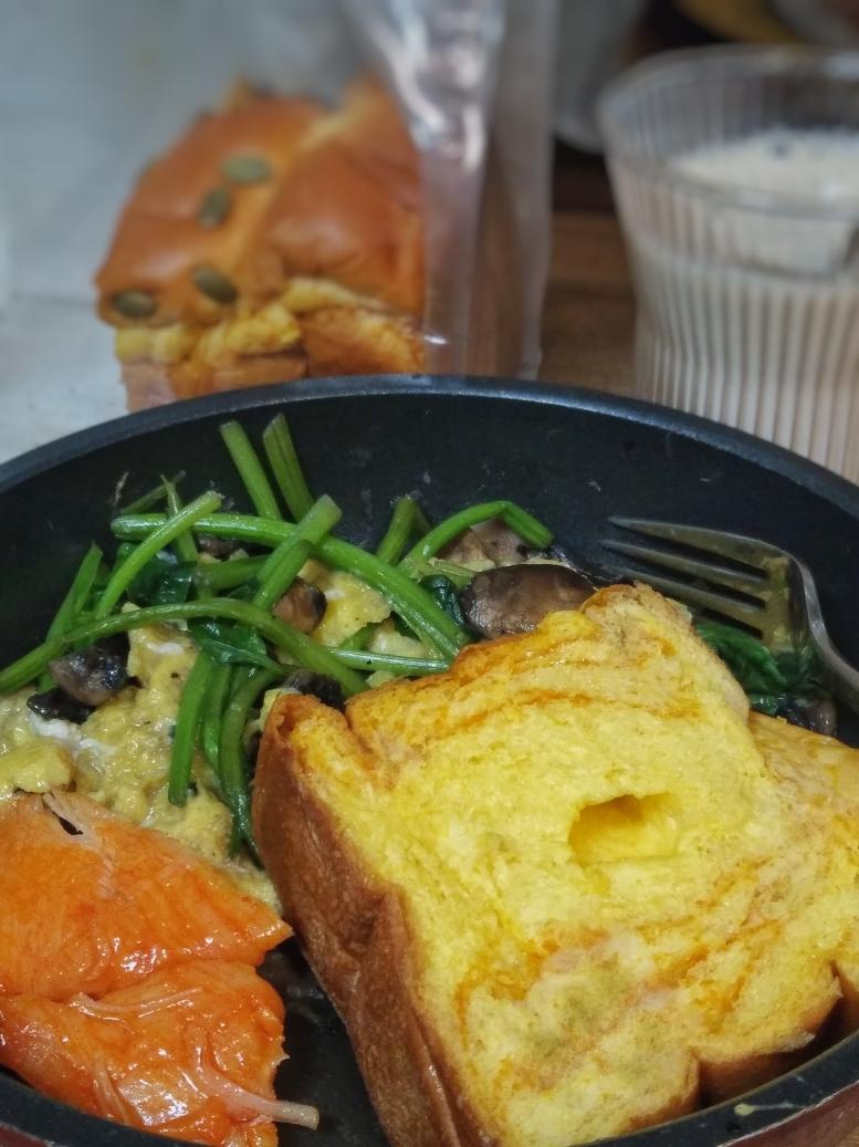 超软超香的【双重南瓜吐司】