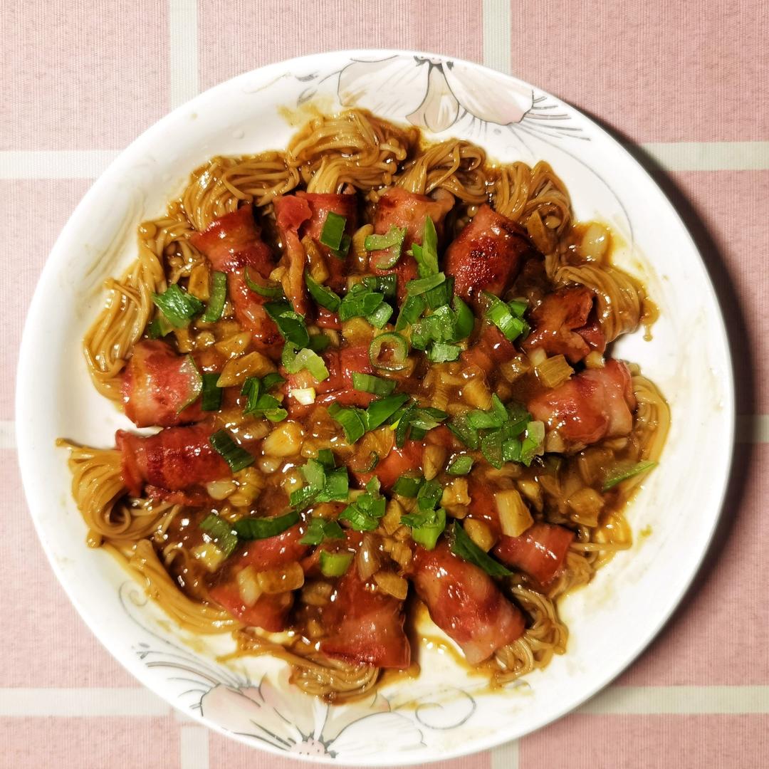 味道超赞 超下饭的金针菇培根卷