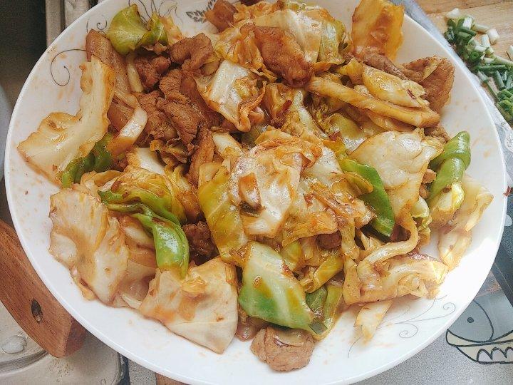 阿婆手撕包菜