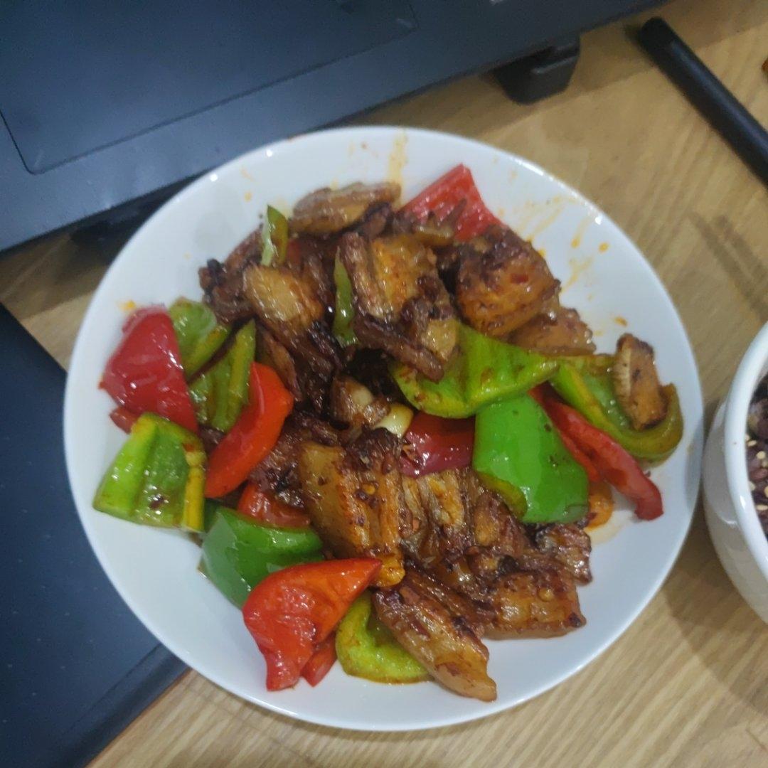 下饭神器回锅肉，不爱吃肥肉的我都超喜欢！
