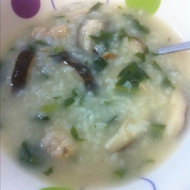 香菇鸡肉粥