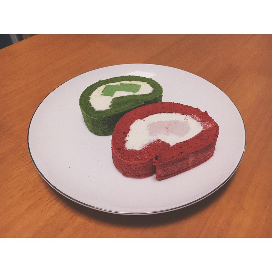 草莓奶冻卷