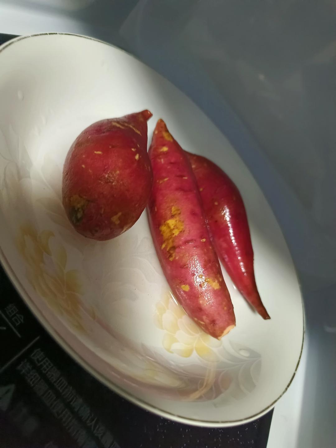 零失败微波炉烤红薯