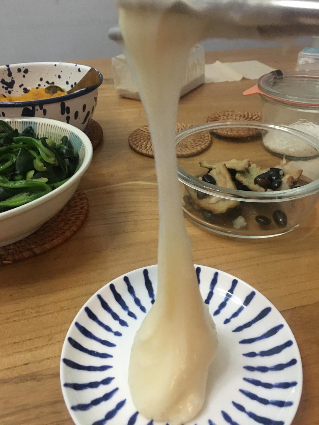 拉丝麻薯隔夜冷藏不变硬的实验成功，三夜依然拉丝