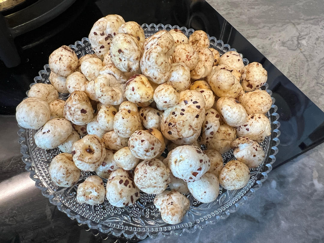 烤印度狐狸果（makhana）的做法
