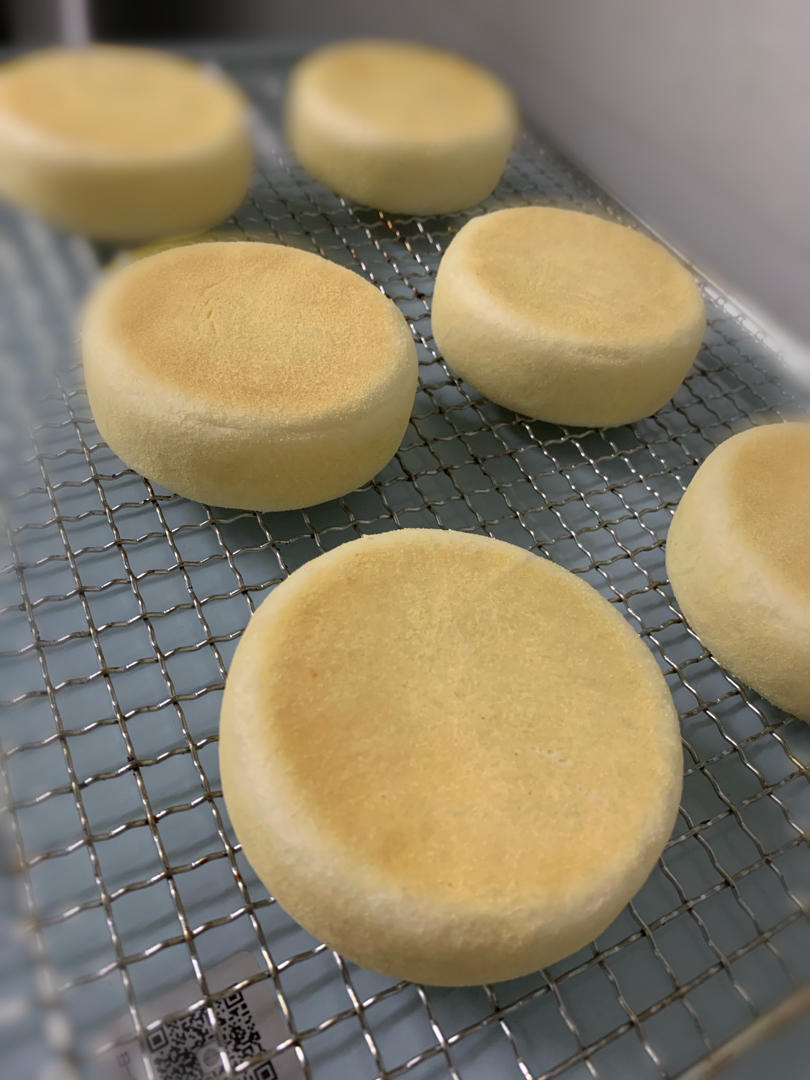 猪柳蛋麦满分 —英式玛芬胚English muffin