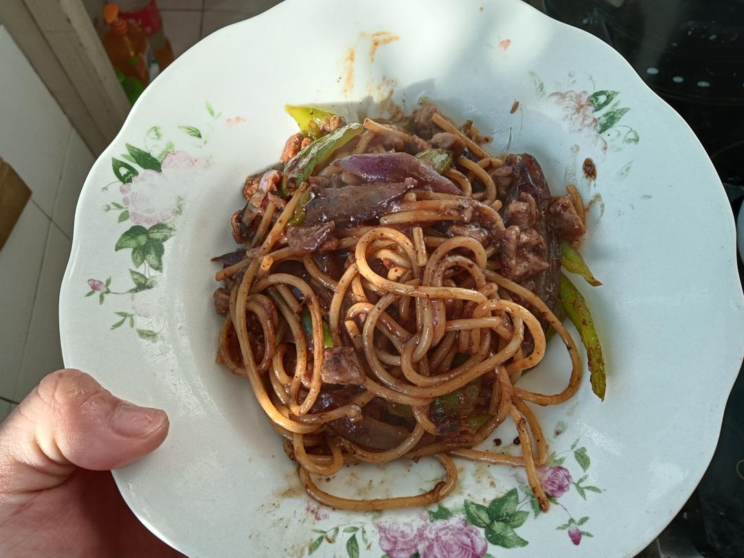 比餐厅好吃的黑椒牛柳意面🍝零失败简单教程