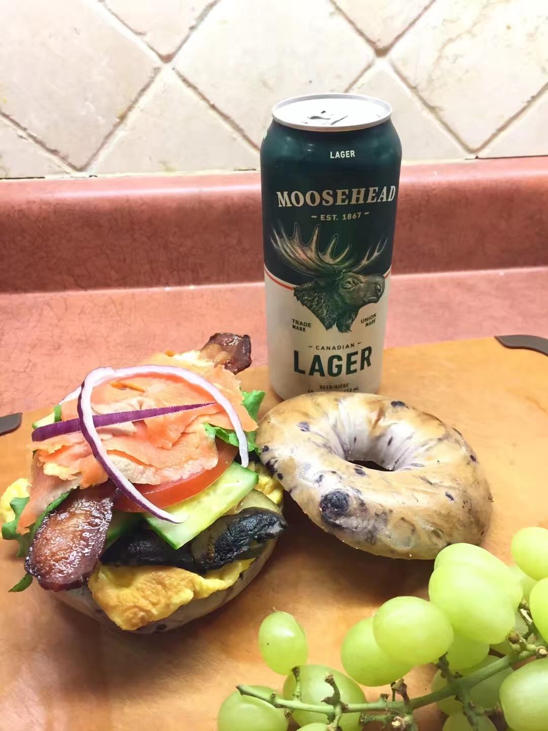 奶酪培根蘑菇贝果三明治