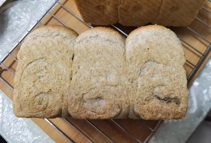 低脂椰香吐司，不加椰蓉和黄油也很香！