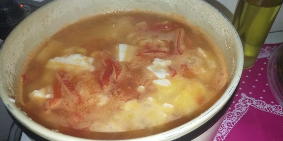 减肥期简单易做味道鲜美的番茄内酯豆腐汤