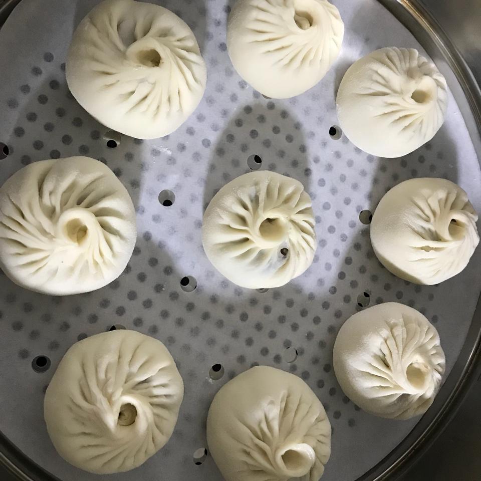 香菇鹌鹑蛋鲜肉包子