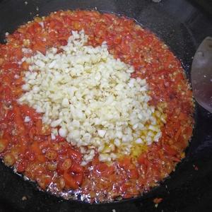香气满满辣味十足的小米辣椒酱的做法 步骤4