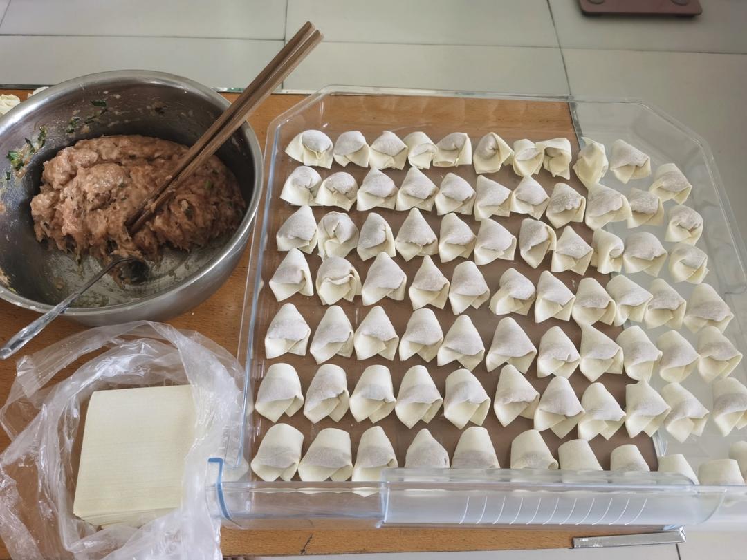 肉不柴的馄饨馅