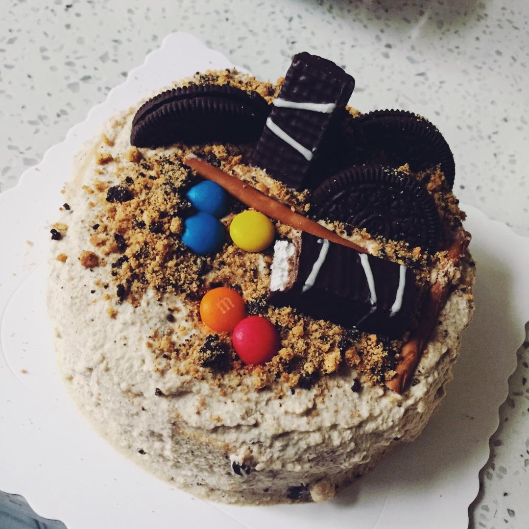 奥利奥咸奶油蛋糕