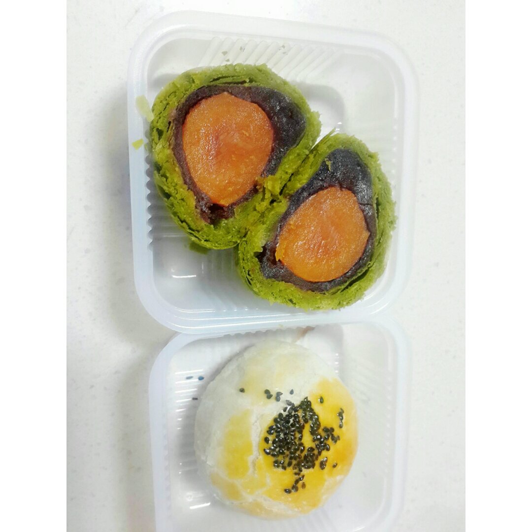 蛋黄酥~紫薯、抹茶、原味~花好月圆，中秋快乐~内附一次做六色蛋黄酥方法~