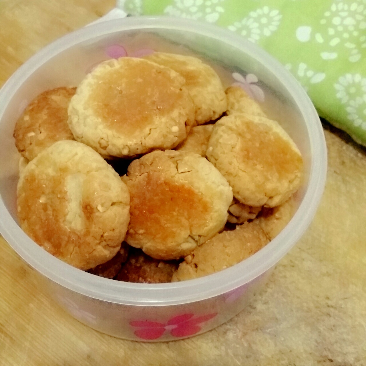 美味花生小小酥