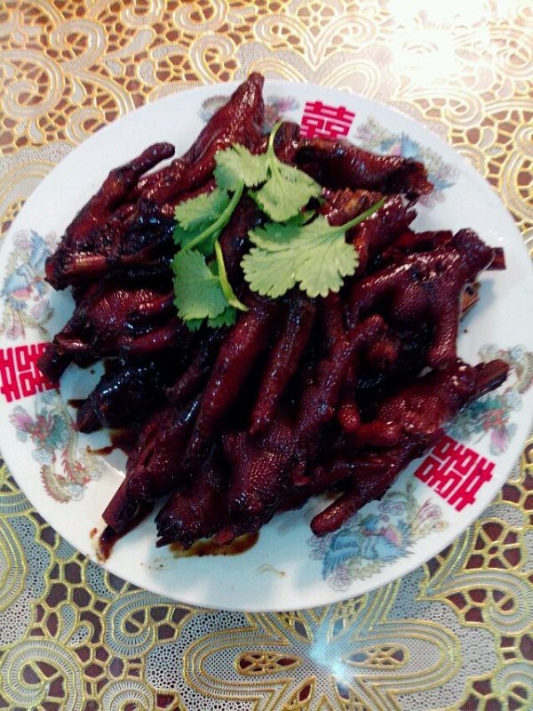 秘制红烧鸡爪